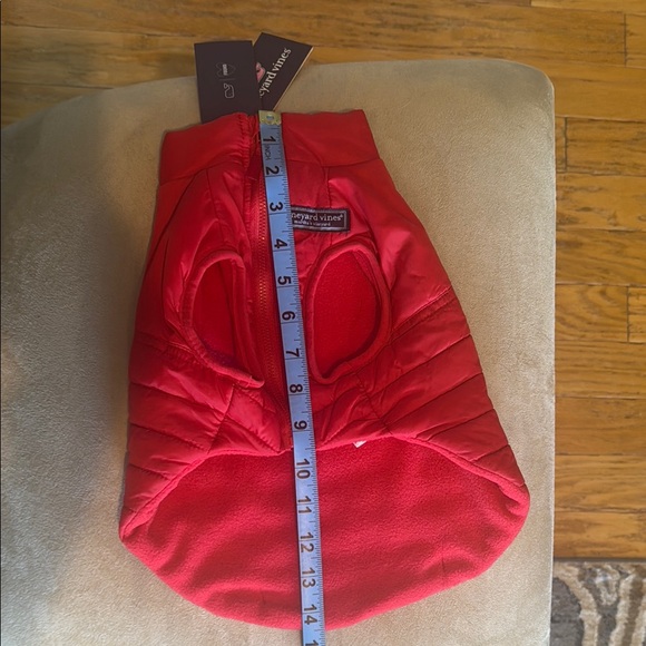 NWT Vineyard Vines Red Dog Vest - Picture 4 of 5